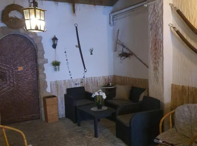 Konukevi Zum Ewigen Rath *